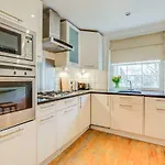 Kings Road Apartment